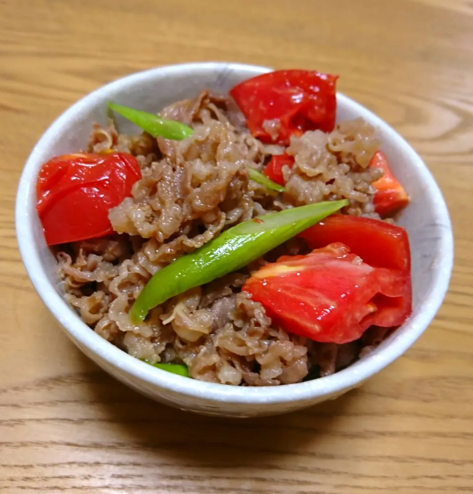 『和DEミックス アスパラとトマトの牛丼 すっごく美味しい‼️』|seri-chanさん