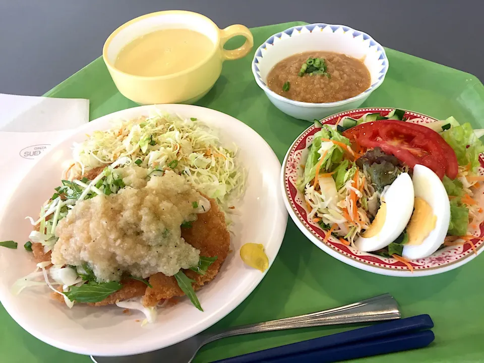 和風ねぎおろしとんかつ、大根の肉味噌がけ、ミックスサラダ、コーンスープ|Tadahiko Watanabeさん