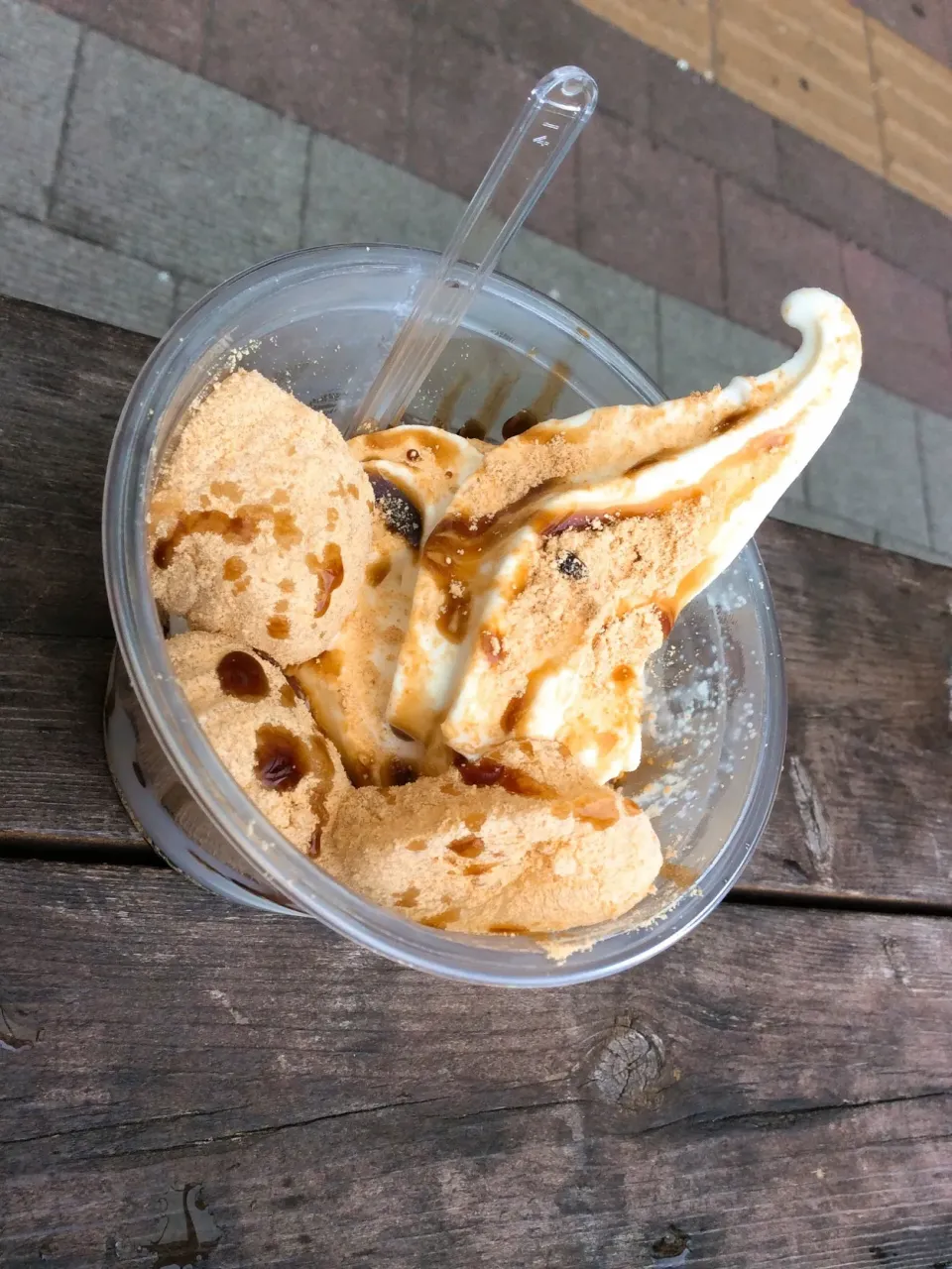 ゴルフ後のオヤツ😋
信玄餅ソフト🍦😻|アライさんさん