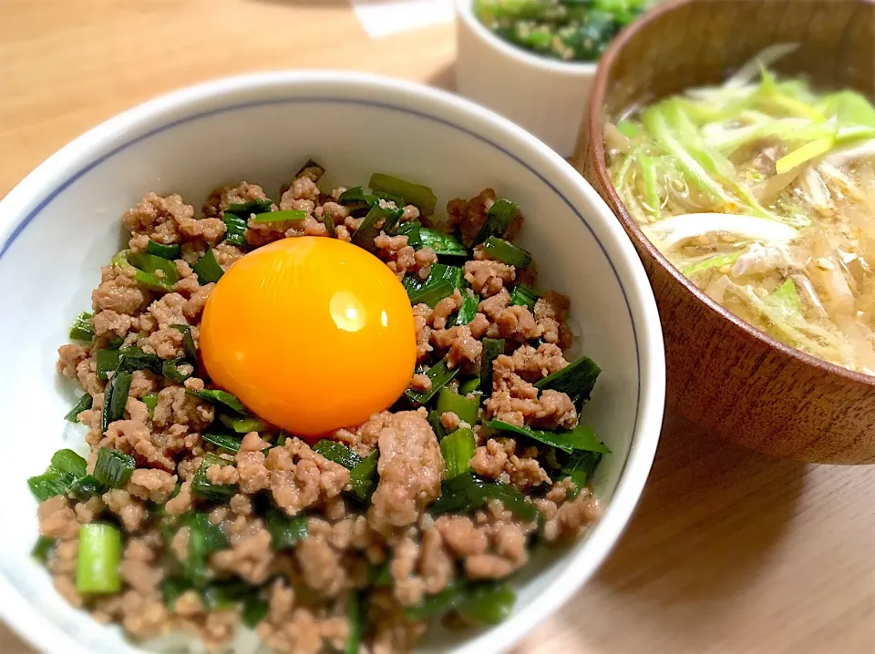 スタミナ丼とスタミナスープ|まうんてんさん