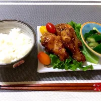 Snapdishの料理写真:手羽先|あかりんさん