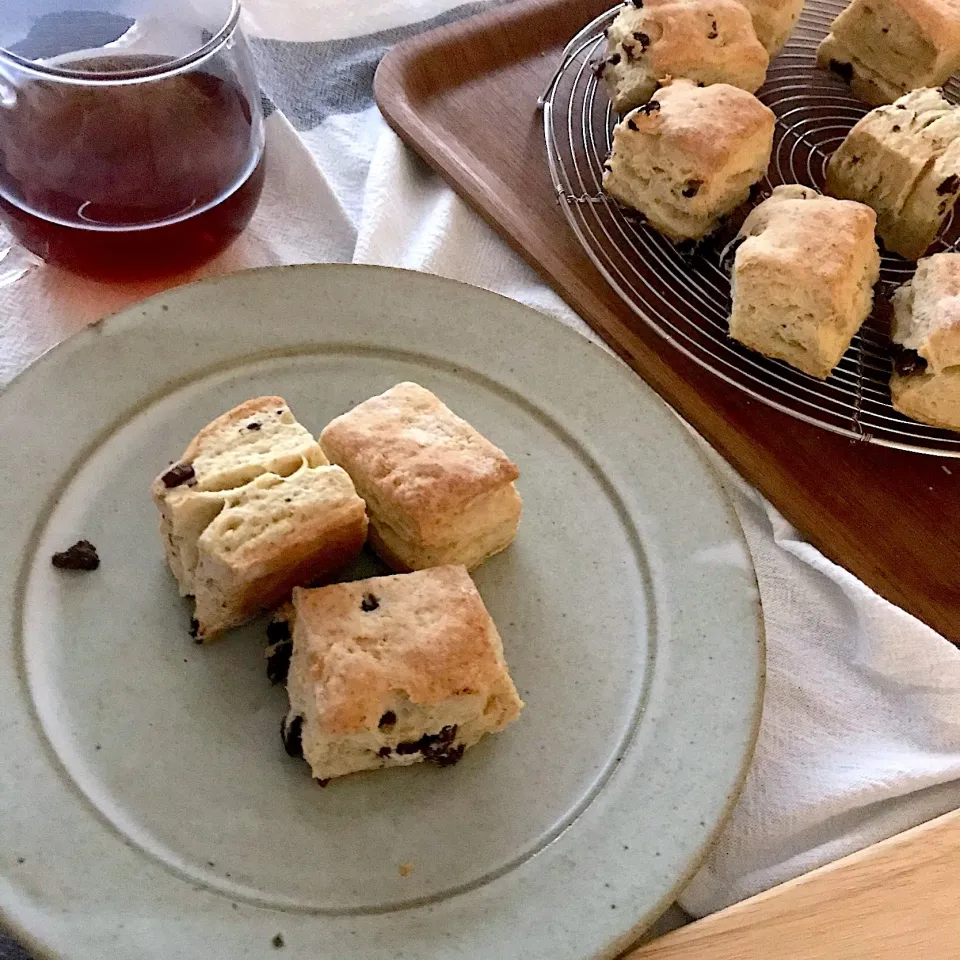 るん♪の料理 全粒粉とチョコチャンクとレーズンのスコーン♪|るん♪さん