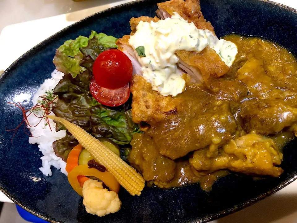 Snapdishの料理写真:#牛すじカレー  #チキン南蛮  #笑寅|愛ママさん