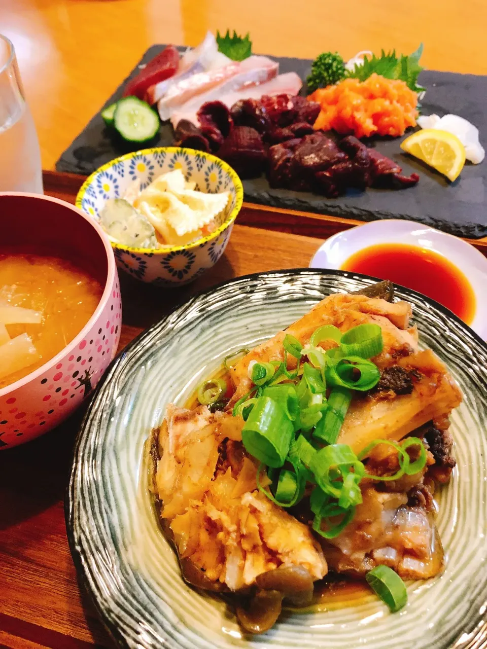 あら炊きとお刺身定食|ぷりんさん