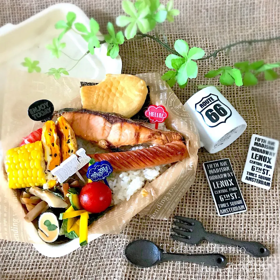 高校生息子弁当〜シャケ弁🐟|まぁちゃんさん