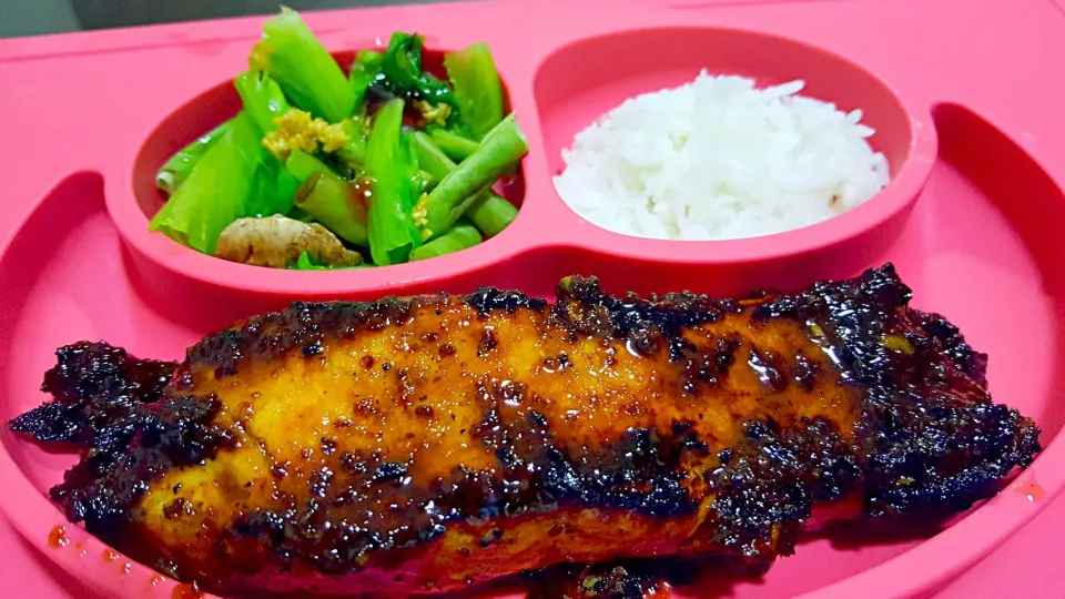 Honey Glazed Salmon|Serene Leeさん