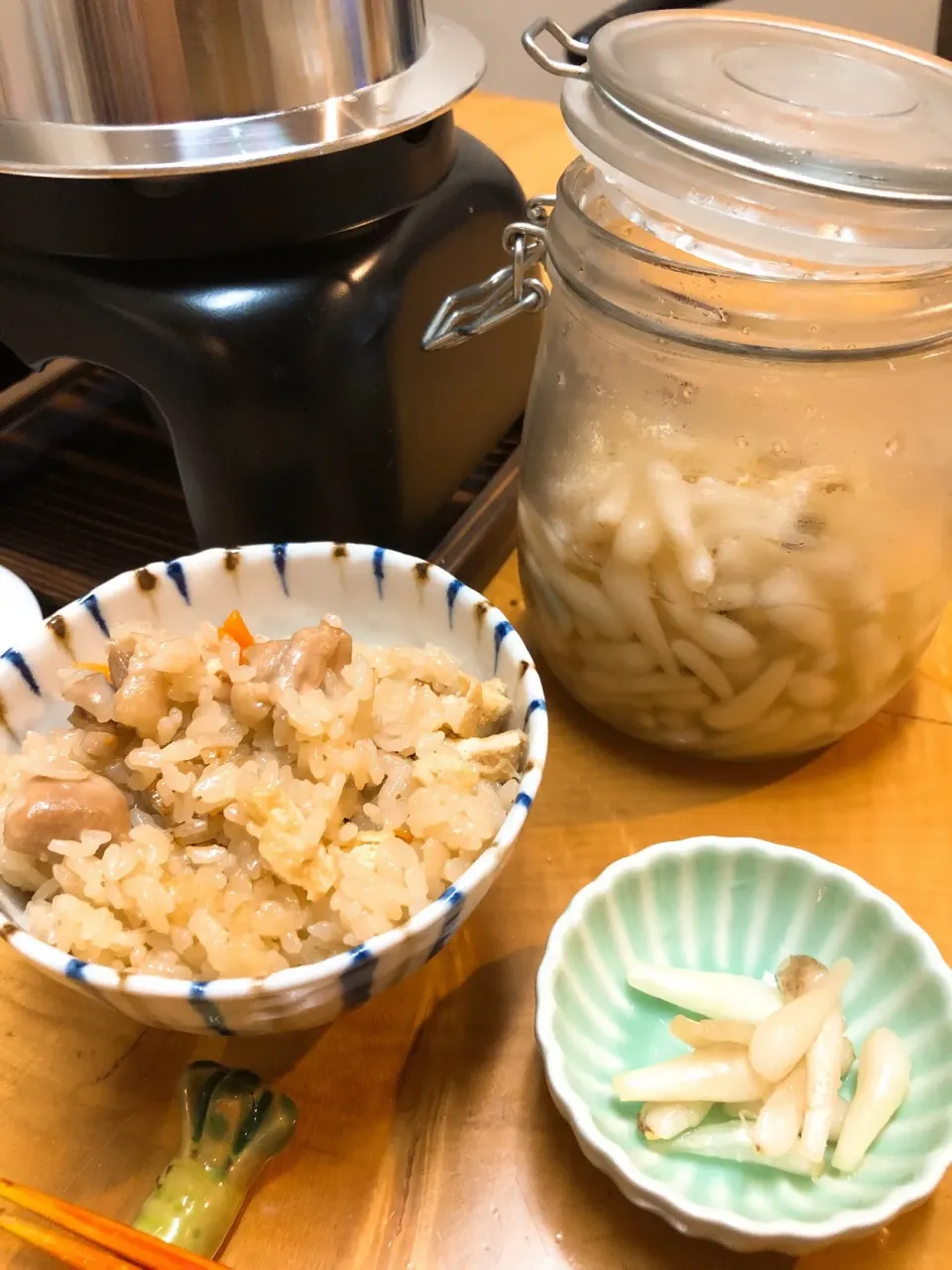 鶏釜めしと手作りらっきょう|きのみんさん