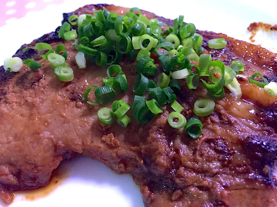 肉の山本さんの『トン漬焼き』|リッキーさん