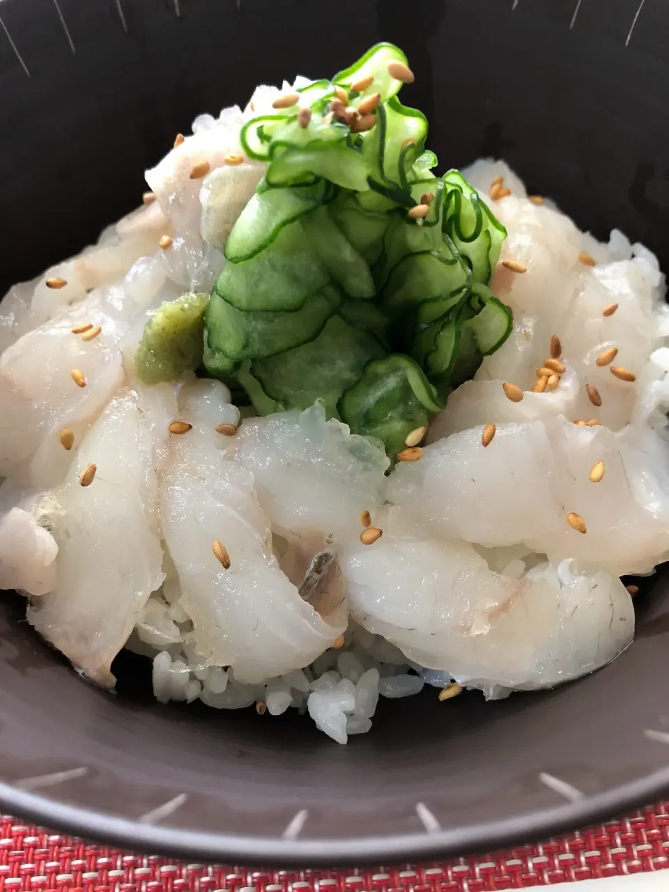 平目の昆布締め丼。半分残して出汁茶漬けで。|mattさん