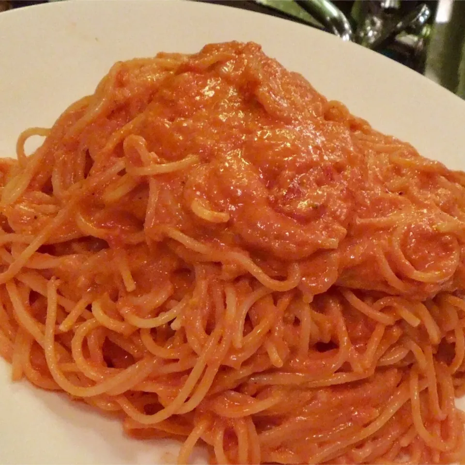 Snapdishの料理写真:生うにのトマトクリームパスタ🍝|Takeshi  Nagakiさん