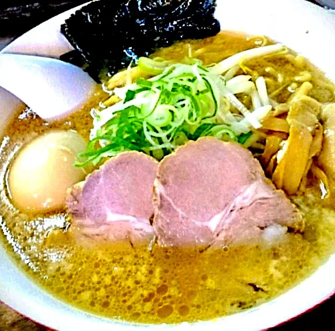 今日は、ちょっとコッテリのラーメン🍜|zeroweb_bossさん