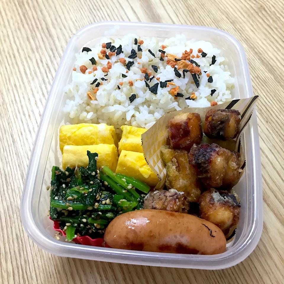 月曜日の旦那さんのお弁当☺︎ #お弁当記録 #タコとズッキーニのスパイシー唐揚げ|むさけんさん