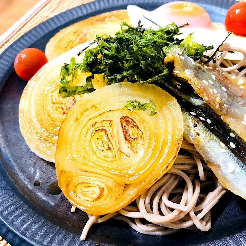 Snapdishの料理写真:夏のサラダ蕎麦🥗|すーさん。さん