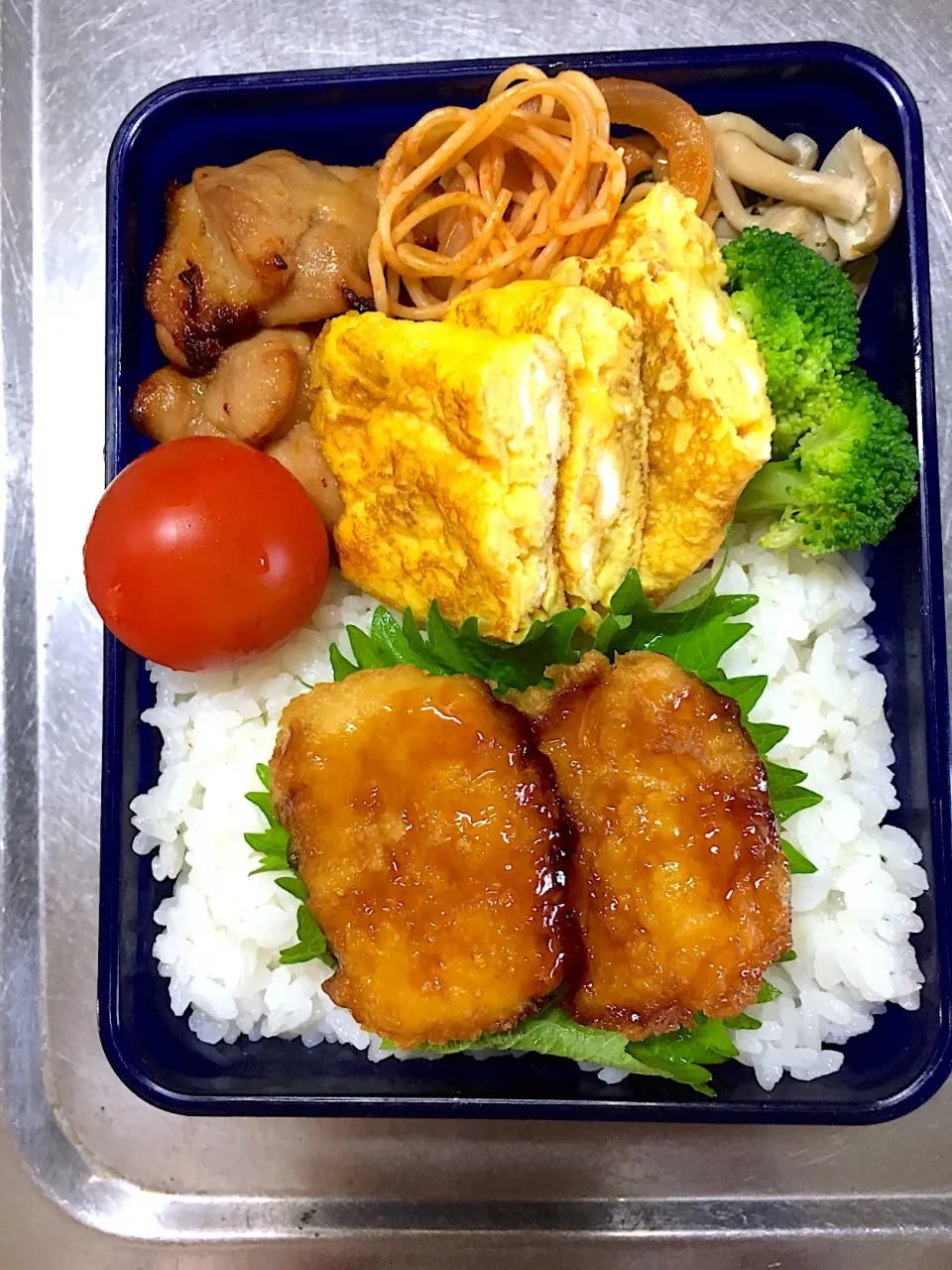 運動会らしくない弁当 #息子弁当  #高校生男子弁当  #子供が好きな料理  #絹しょうゆ|友美さん