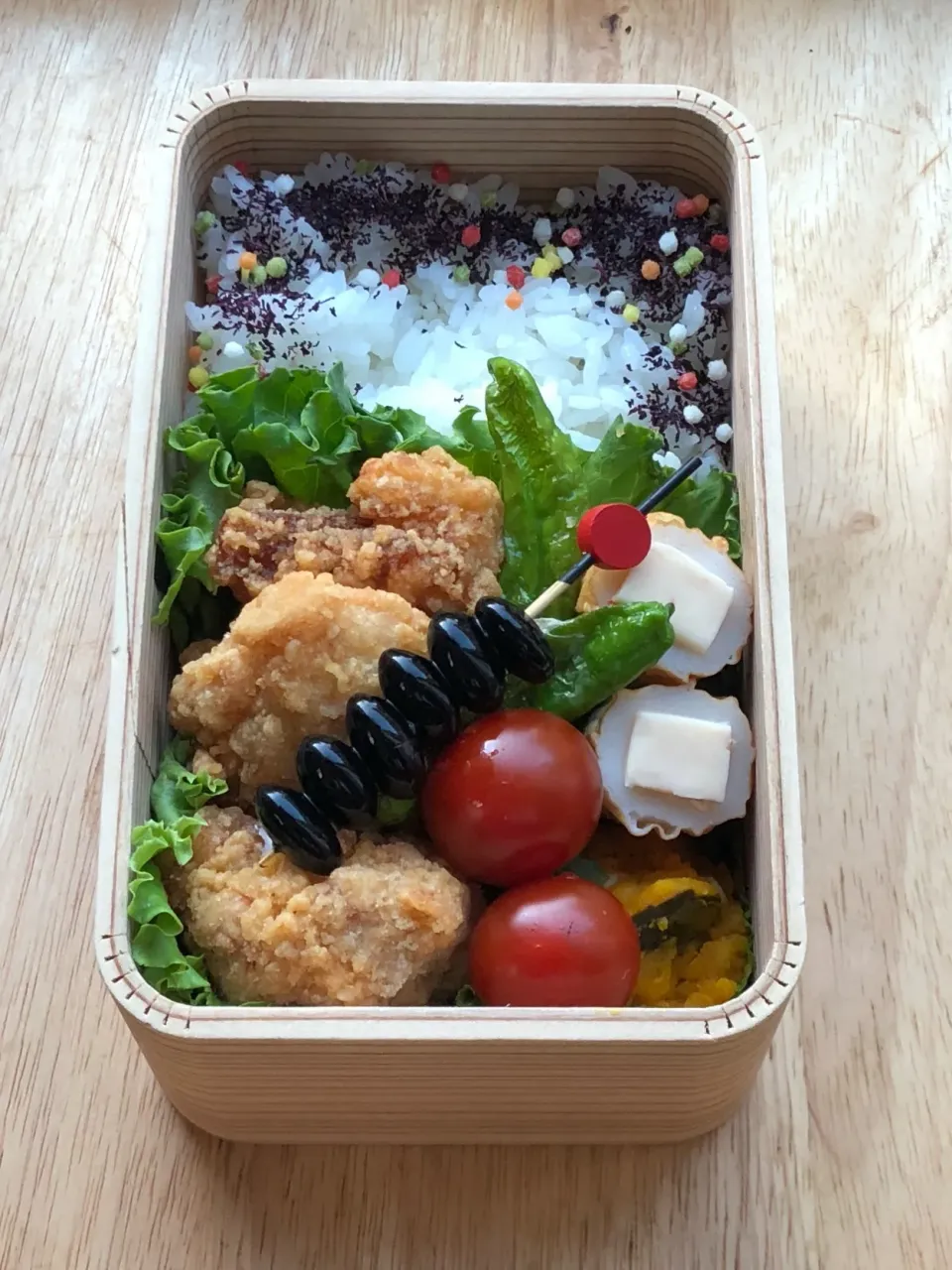 鶏の唐揚げ弁当。|弁当 備忘録さん