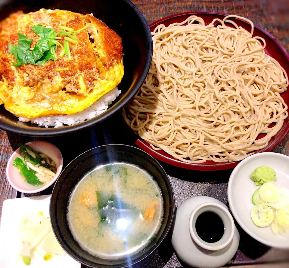 桜新町 五大 ・ カツ丼ともりそば|Gigi Cafeさん