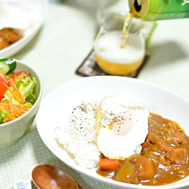 半熟たまごのせカレー🍛|さわ太郎さん