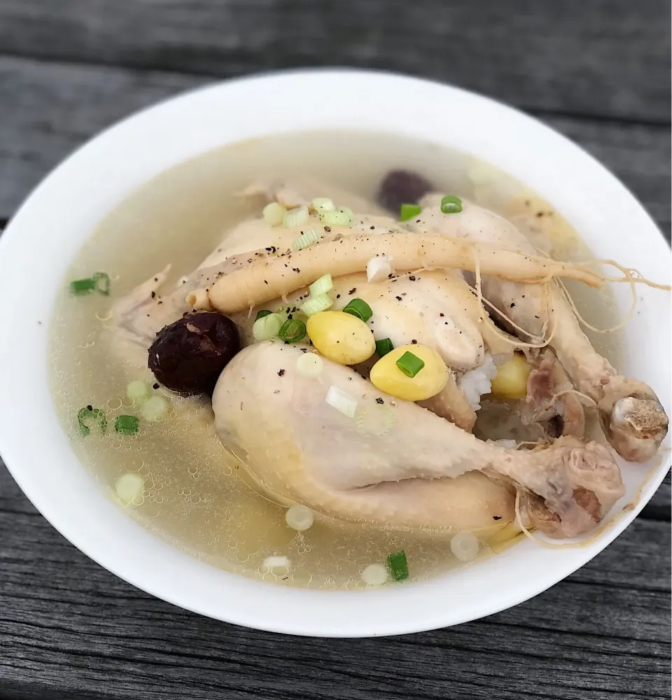 Samgyetang - Korean ginseng chicken soup|12Dragonさん