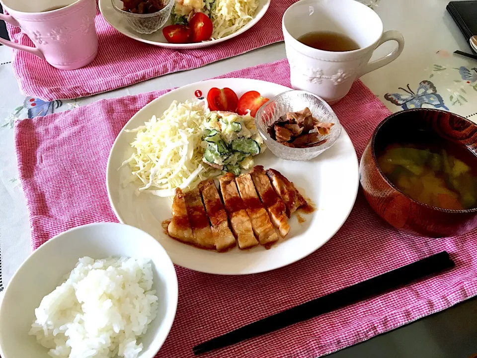 トンテキのご飯|みよさん