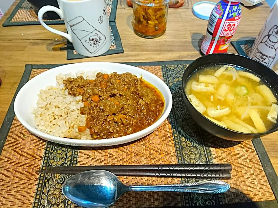 カレー&もやしの味噌汁|まぐろさん