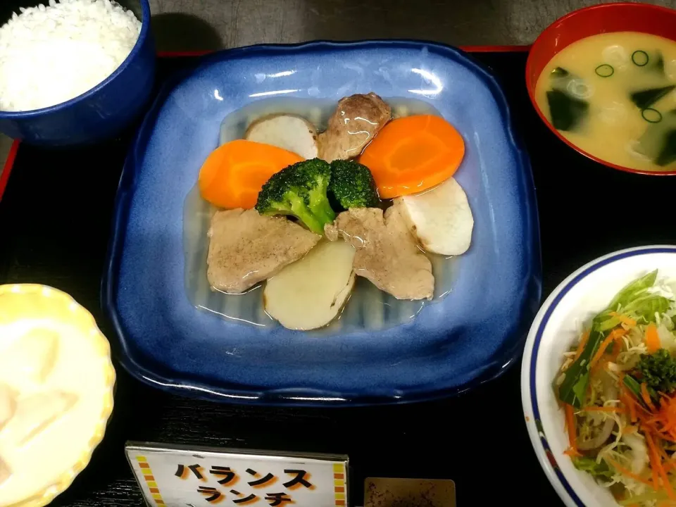 豚ヒレ肉と長芋の重ね蒸し焼きセット|nyama1さん