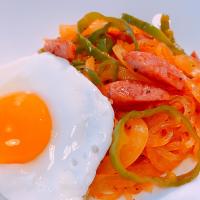 生マロニーでナポリタン