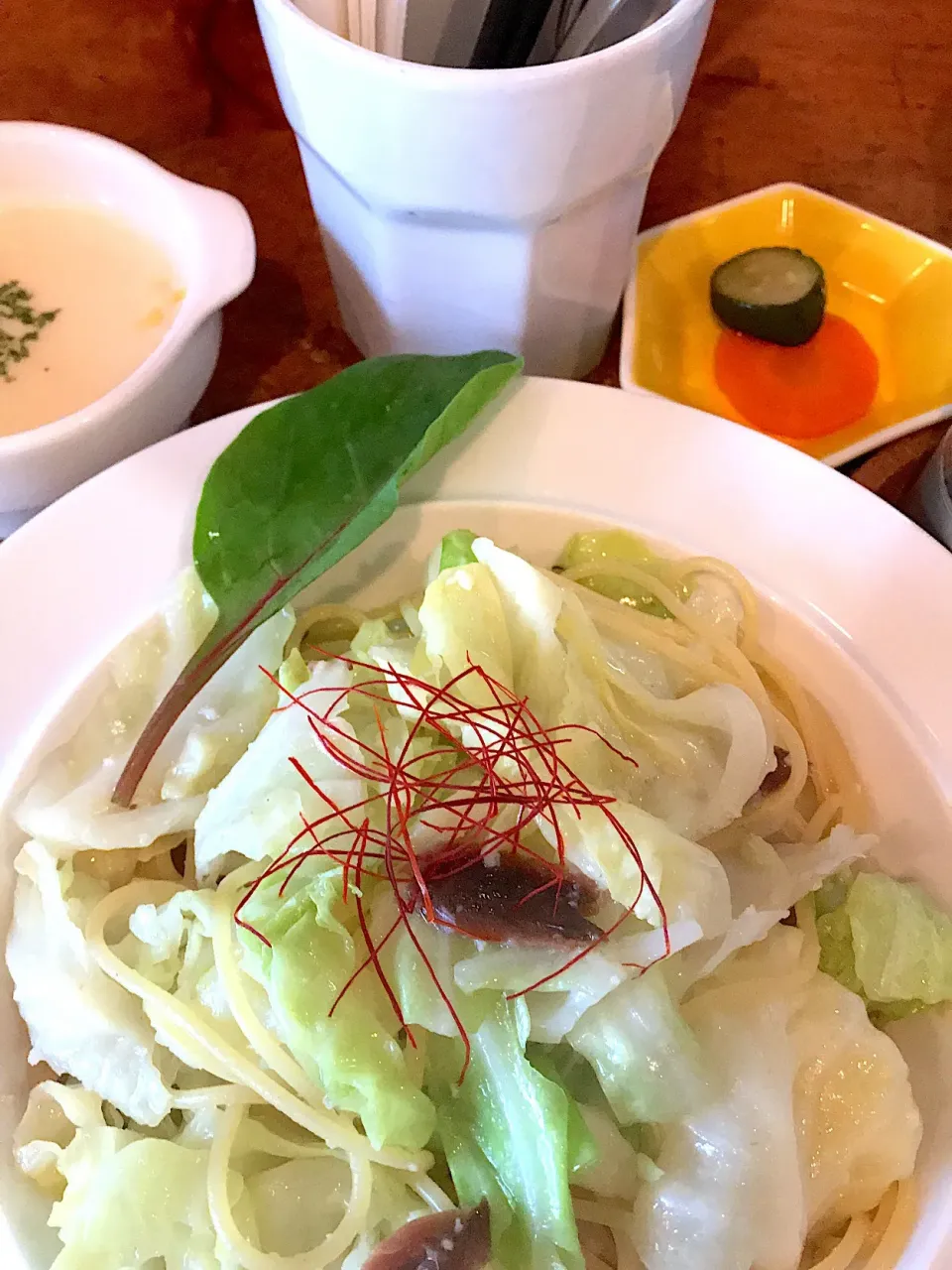 三浦産キャベツとアンチョビのスパゲティ|🌺🌺Foodie🌺🌺さん