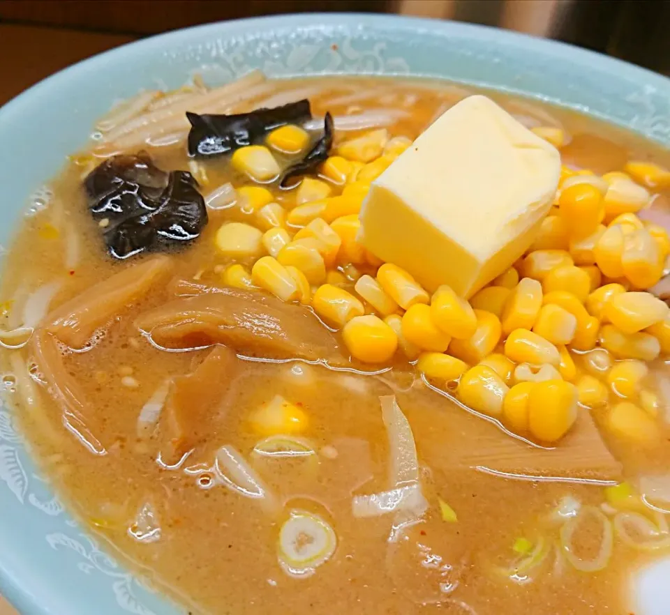 Snapdishの料理写真:#麺活  ~味噌バターコーン🍜~|りくれんさん