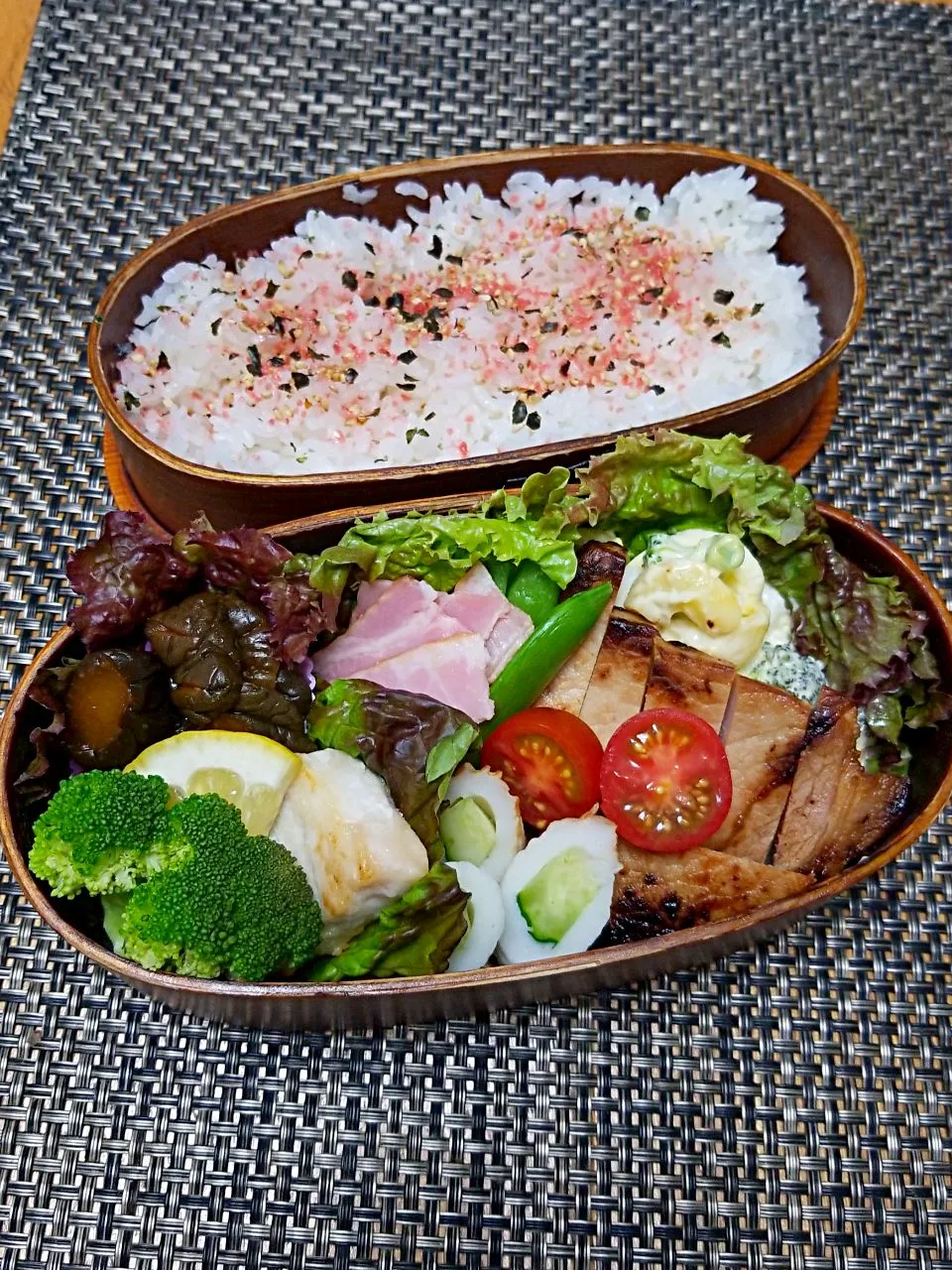 今日のお弁当😄豚の味噌漬け〰❤|クッキングオヤジさん