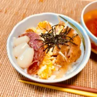 とーちゃんのやっつけ丼|すーさん。さん