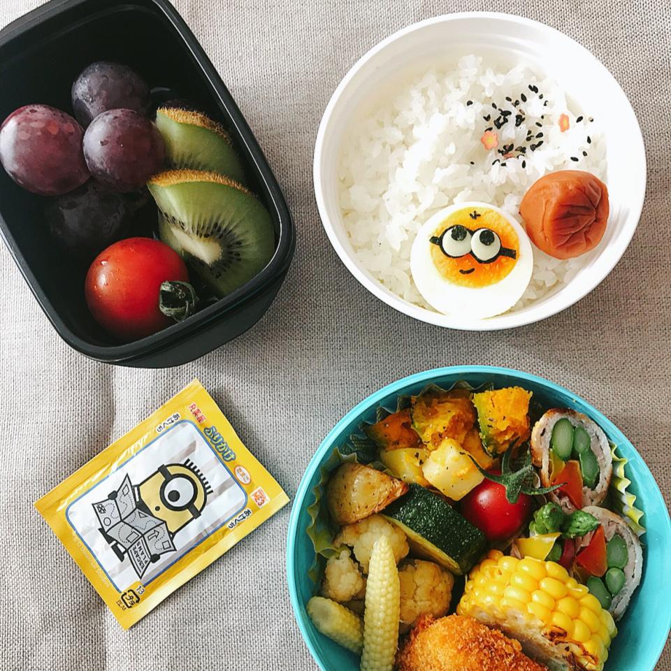お弁当の日小学生弁当ミニオン弁当 かもねぎポン酢食堂 Tomoe Snapdish スナップディッシュ Id Sfzrya