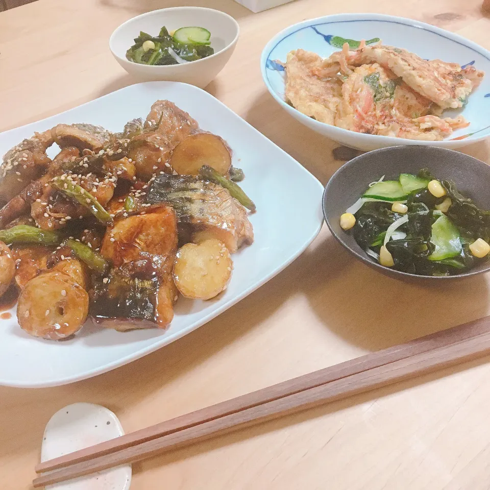 鯖の甘辛ダレ
やさしい味のかに玉風
きゅうりとワカメの酢の物|よんさん