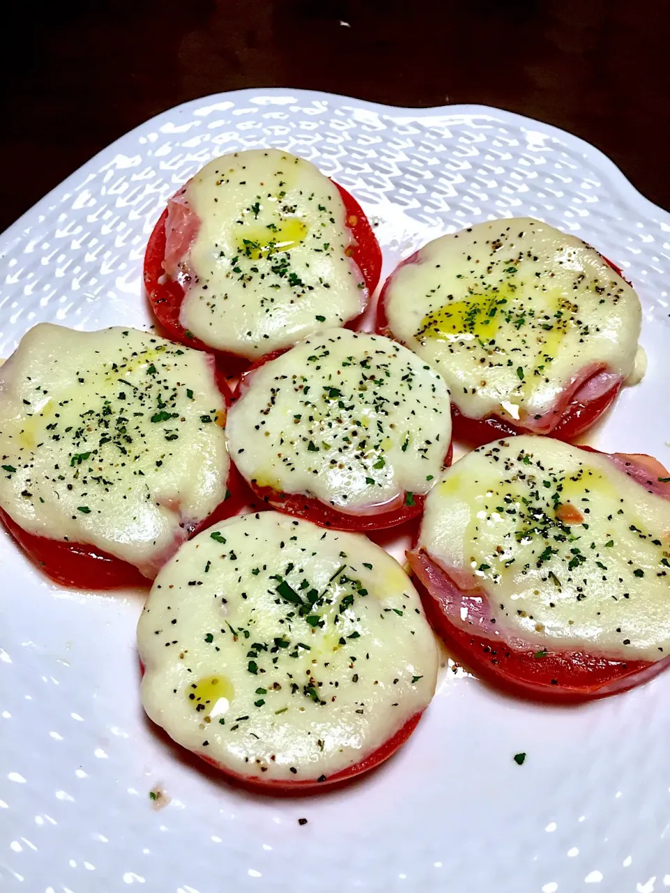 焼きカプレーゼ🍅|tachiさん