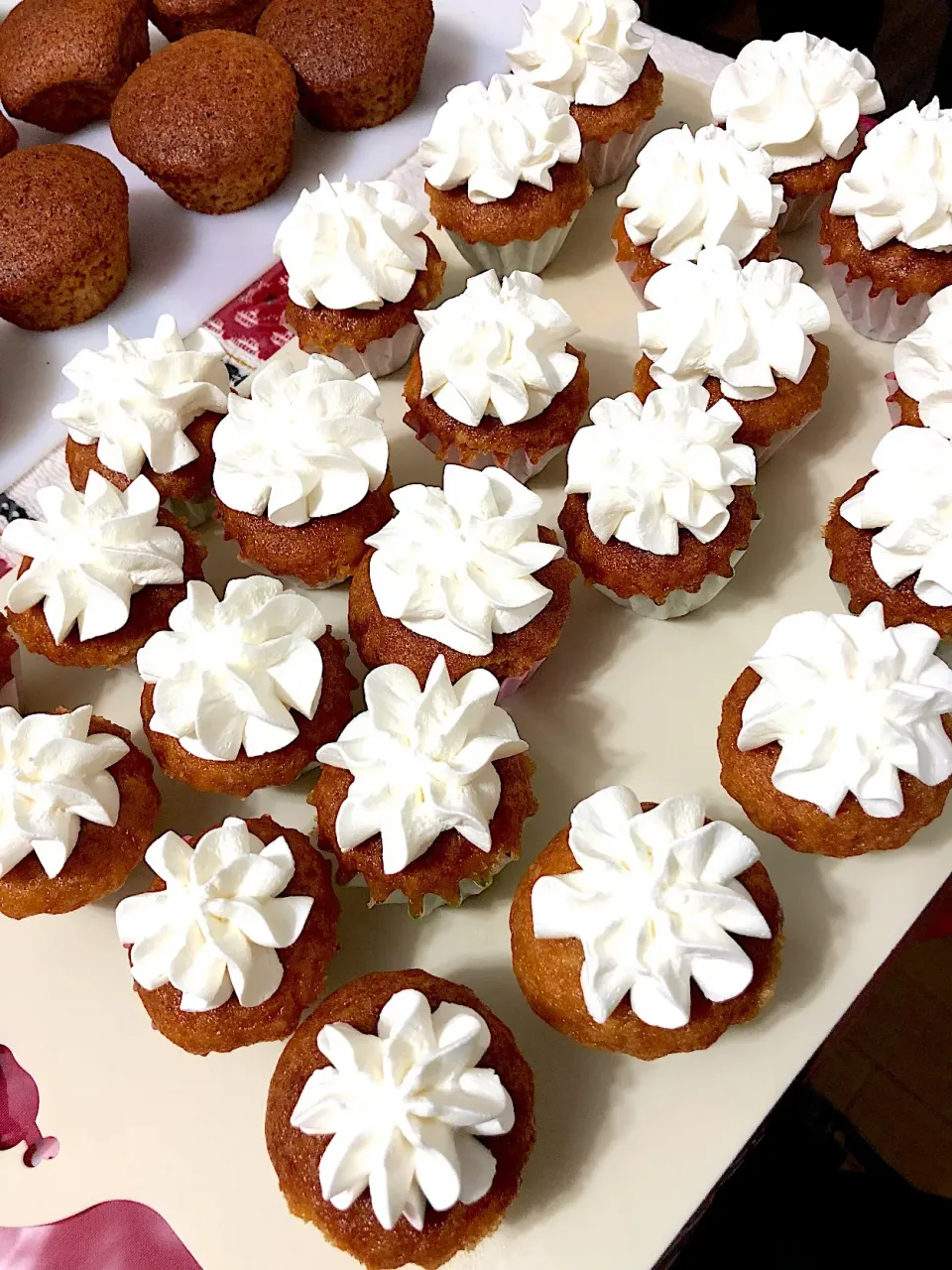 Cupcakes cu roşii şi brânză mascarpone🇷🇴🍅|aястасияさん