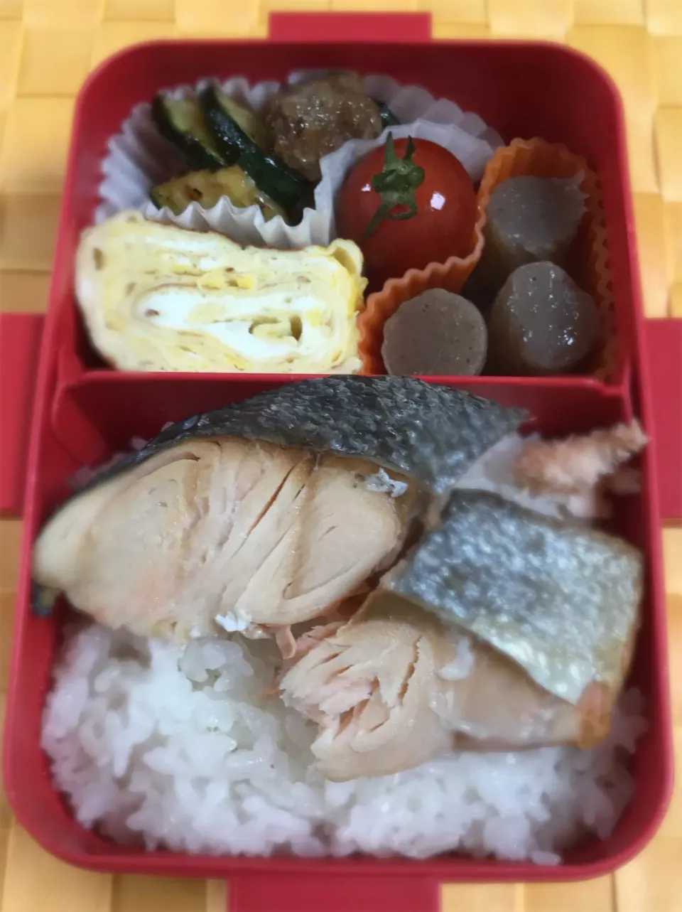 今日のお弁当 #🍱  #娘のお弁当  #中学生弁当  #lunchbox  #お弁当|かれんさん