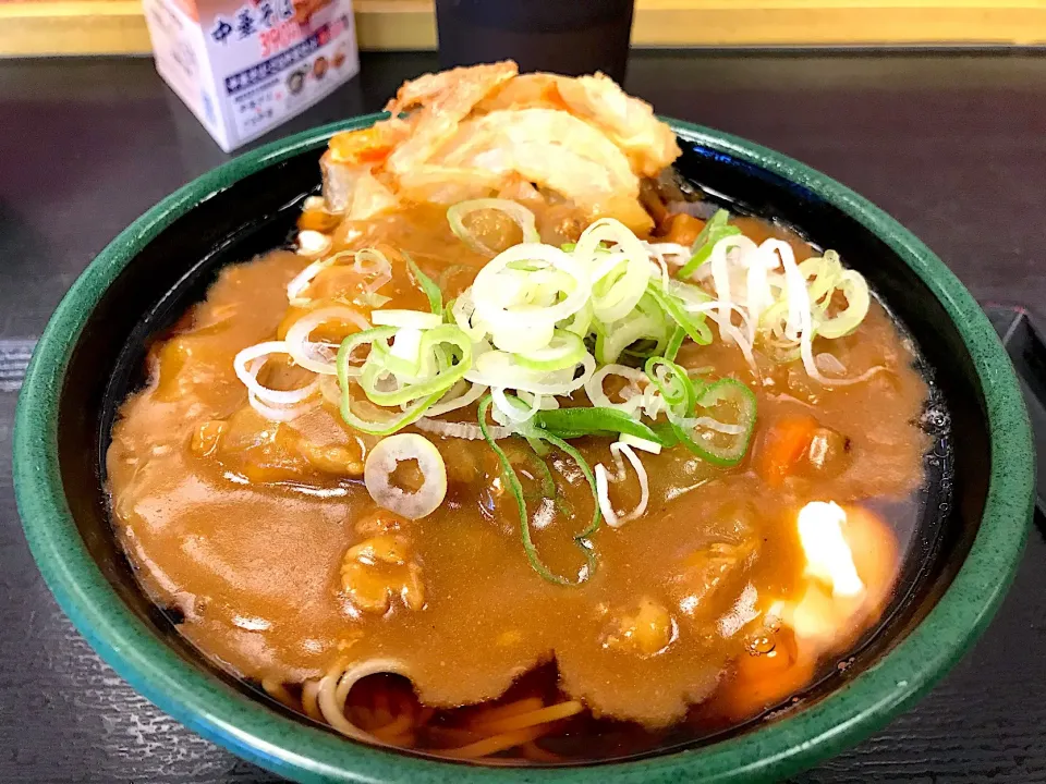 朝そば玉子にクーポンでカレールー|マハロ菊池さん