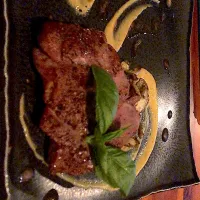 Snapdishの料理写真:スペイン産ガリシア栗豚のソテー|リバーシさん