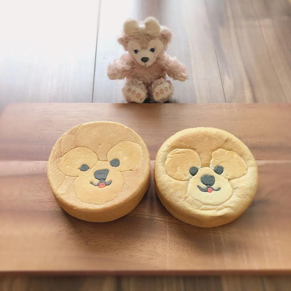 ダッフィーのあんパン。イングリッシュマフィン型で。パン生地だけでデコったパンです。


 #disney  #duffy  #ディズニーシー  #ディズニー  #ダッフィー大好き  #ダッフィー  #デコパン  #手作りパン  #パン  #おうちパン  #イングリッシュマフィン型 #あんパン#アンパン #スーパーデコパ|izuyoさん