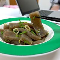 こんにゃくのごま油醤油和え