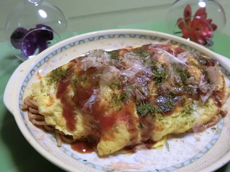 Snapdishの料理写真:オムソバ

これなら食べられるでしょう😍🥢💕|Hiroshi  Kimuraさん