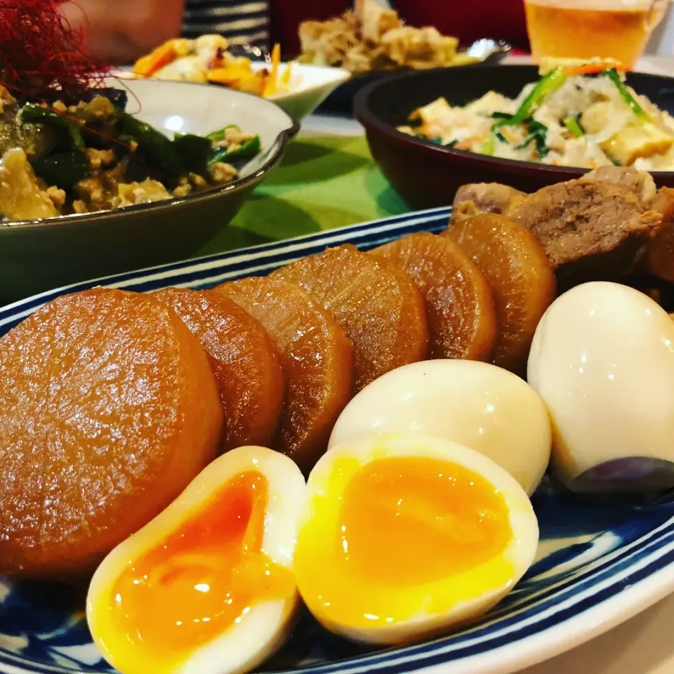 Snapdishの料理写真:豚肉、大根と卵のさっぱり煮❤️|ハマちゃんさん