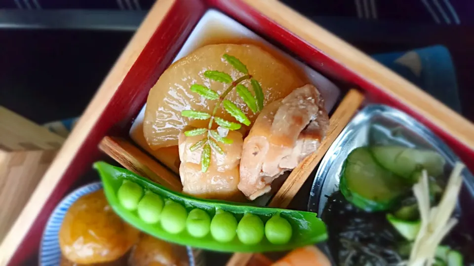 夏大根と鶏肉の煮物|藤田まり子さん