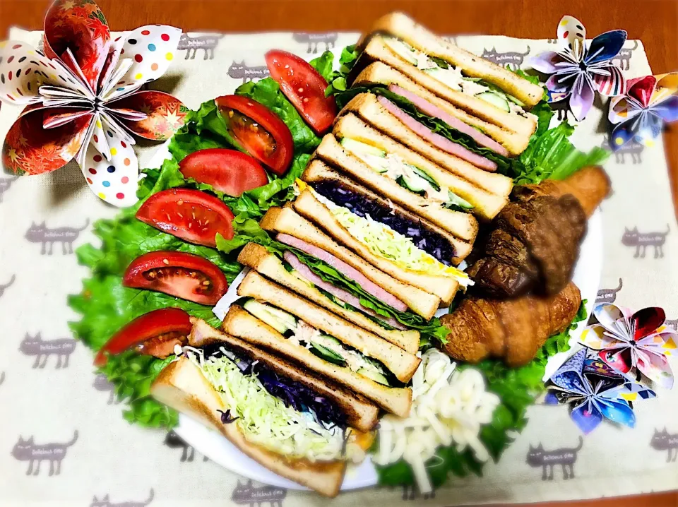 今日のお昼🤗サンドイッチ🥪|バシュランさん