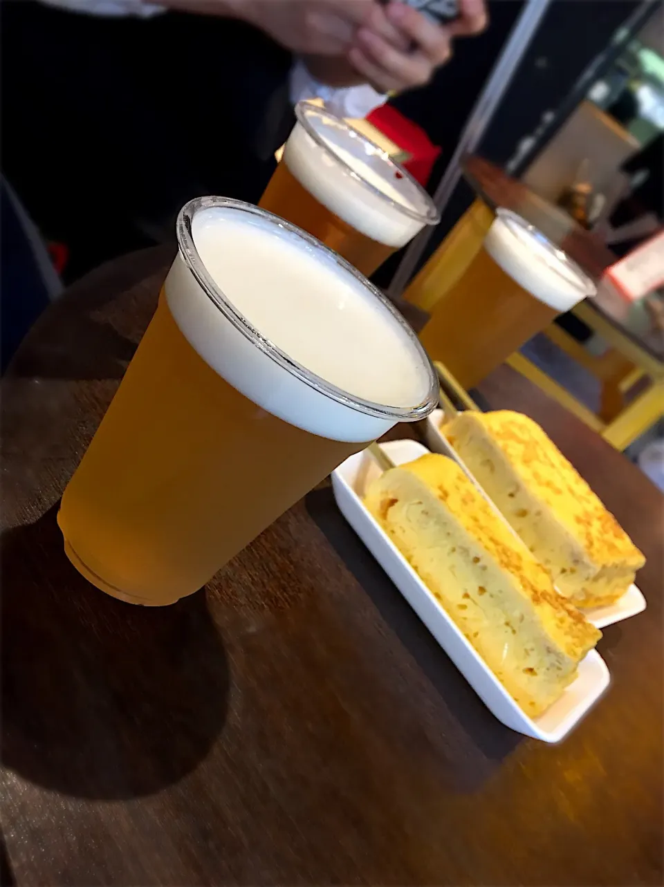 朝からビールと卵焼き。|あやさん