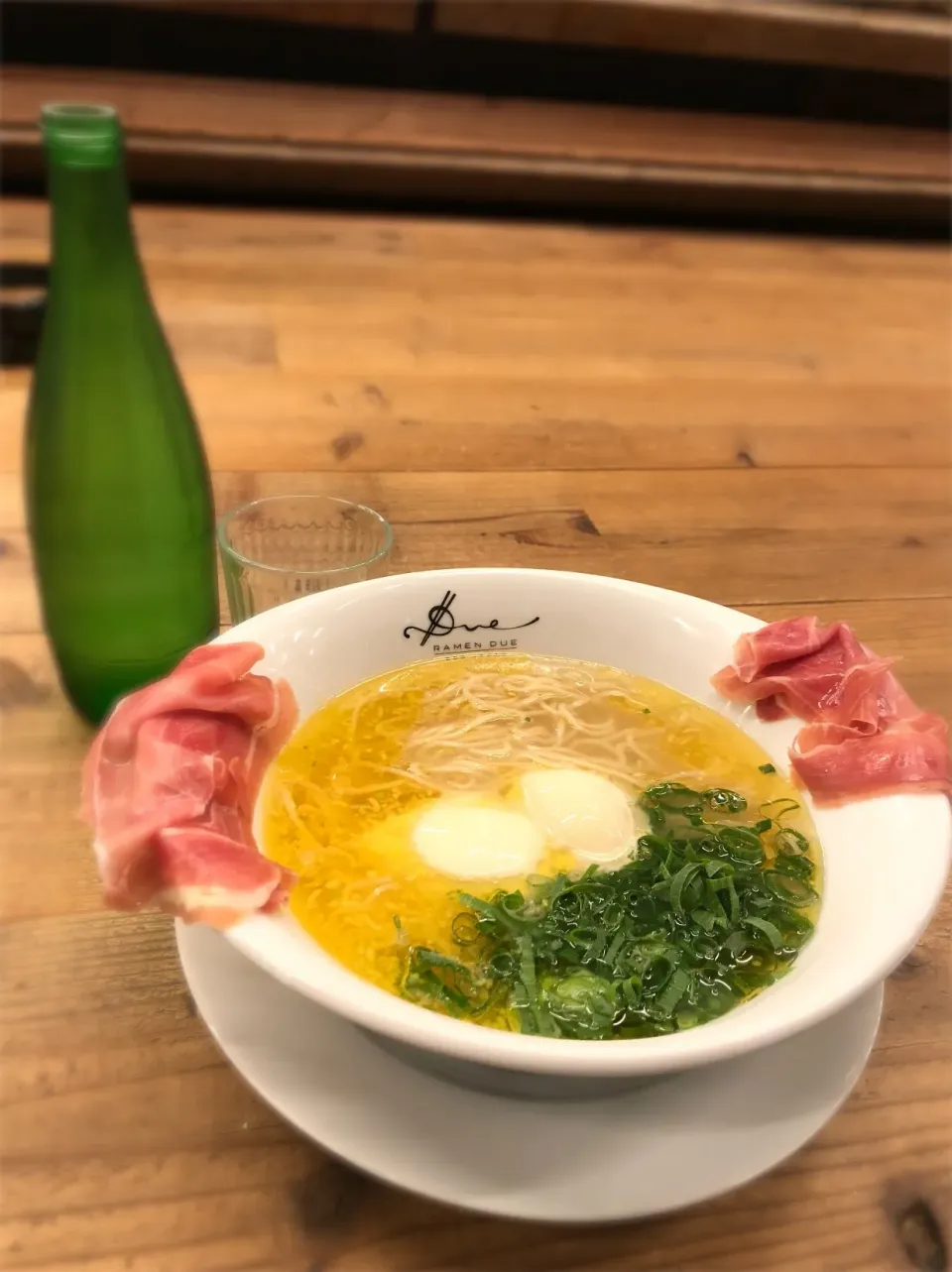 Snapdishの料理写真:ラーメン ドゥエ エド ジャパンのらぁ麺生ハムフロマージュ|くぅ♪さん