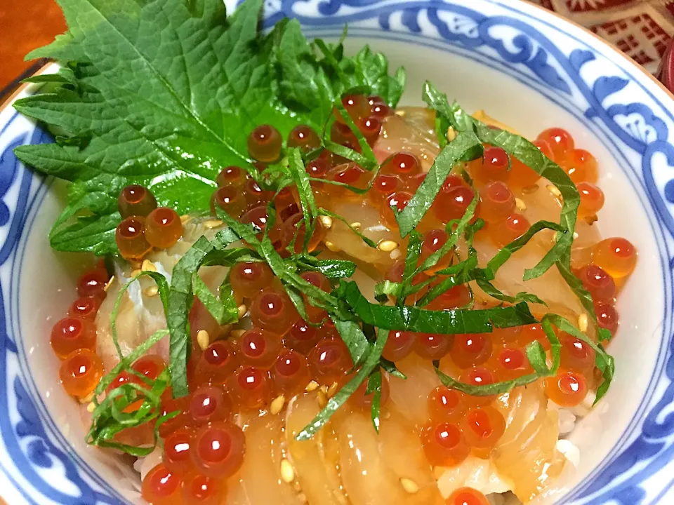 鯛漬け丼イクラ醤油漬けのせ😋|ｋｚｓｙｋさん