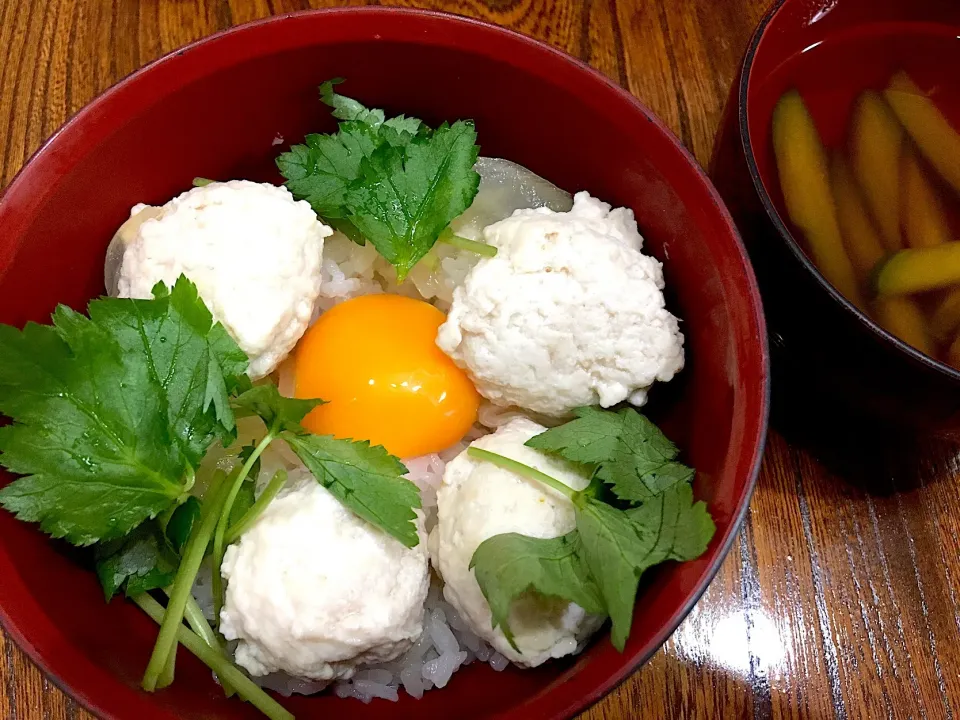 鶏団子の親子丼ときゅうりのお吸い物|ninnyさん