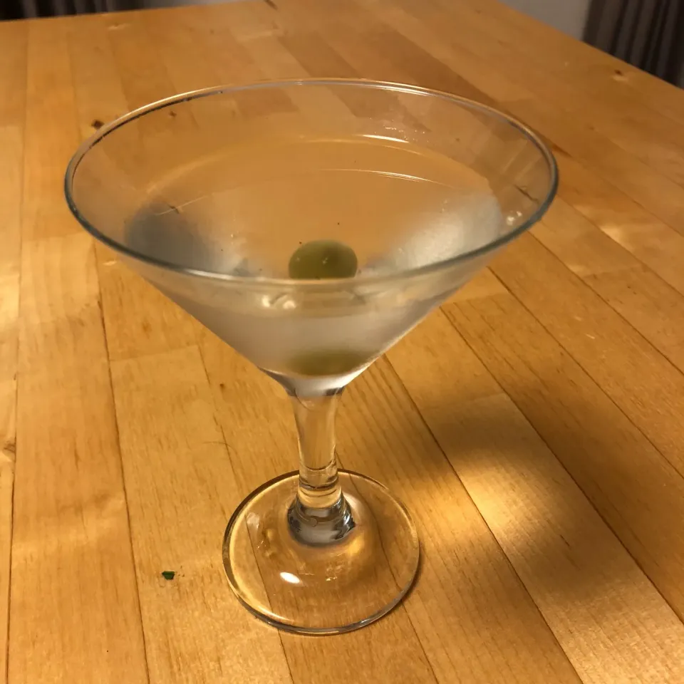 Vodka Martini. Shaken, not stirred|Takeshi Kuraishiさん