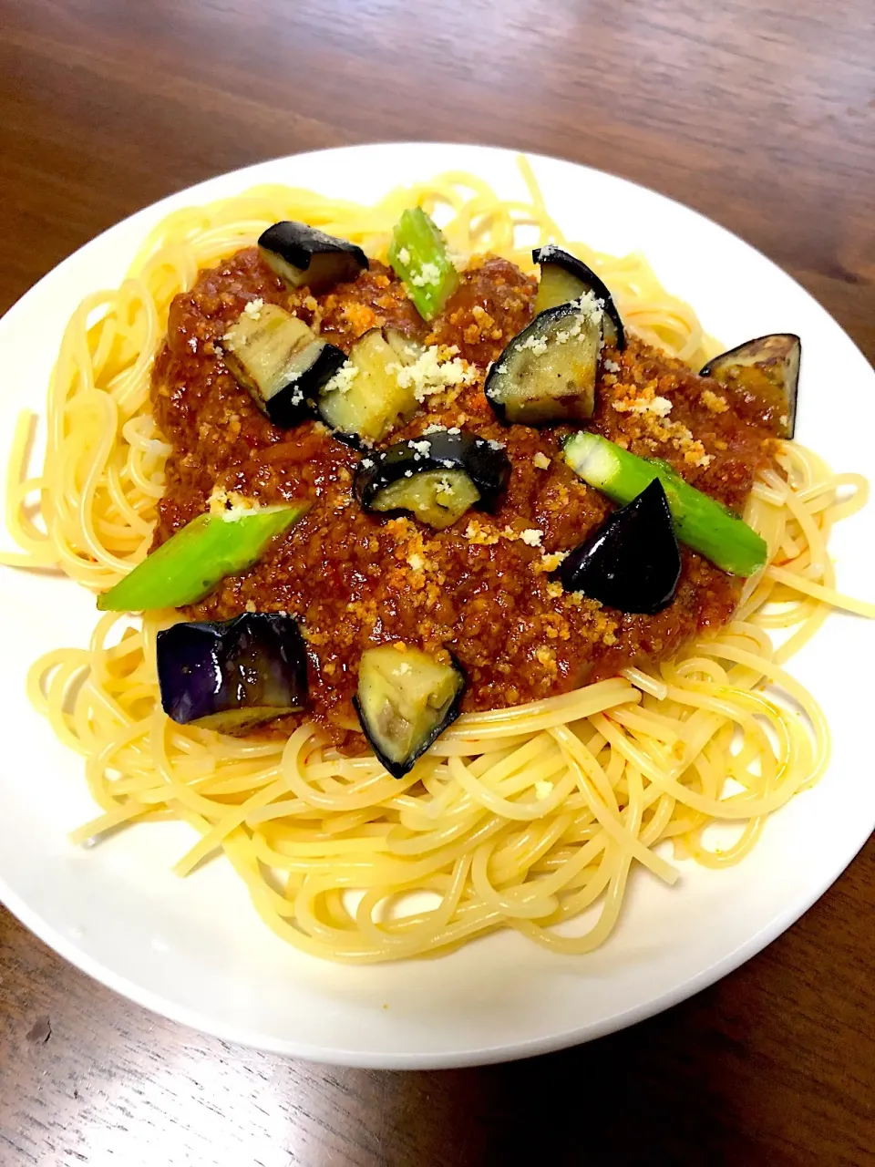 Snapdishの料理写真:夏野菜のミートソースパスタ|まりさん