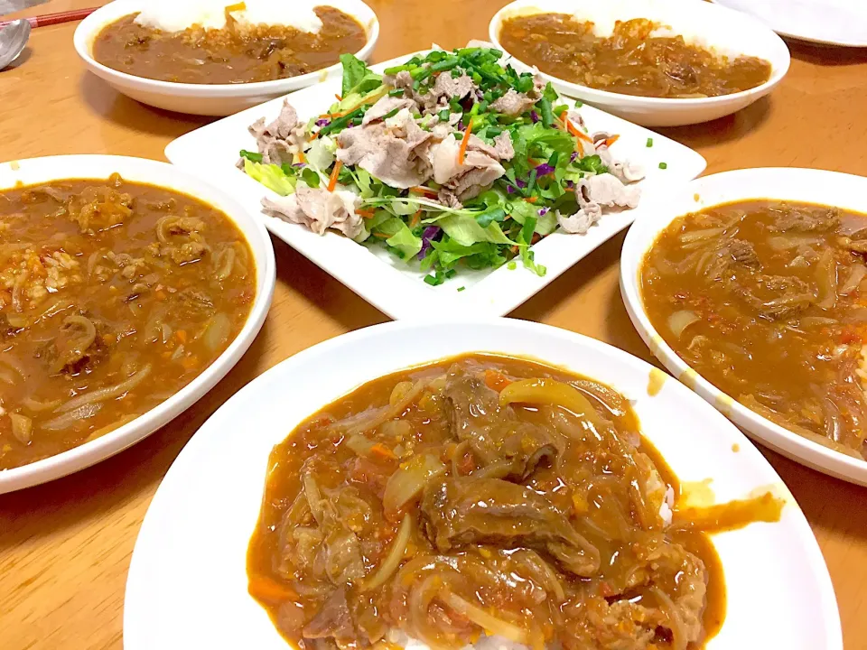 牛すじカレー🍛˛˛ꉂ ೭(˵¯̴͒ꇴ¯̴͒˵)౨”|ふみぃさん